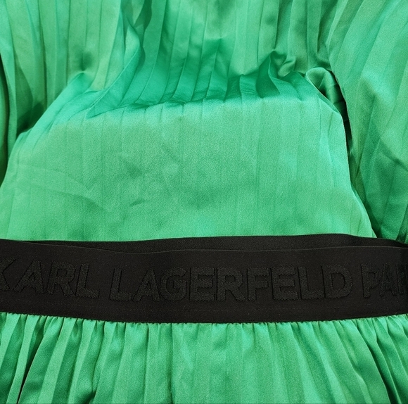 Karl Lagerfeld Green Pleated Skirt Spell Out Size S - Picture 5 of 7